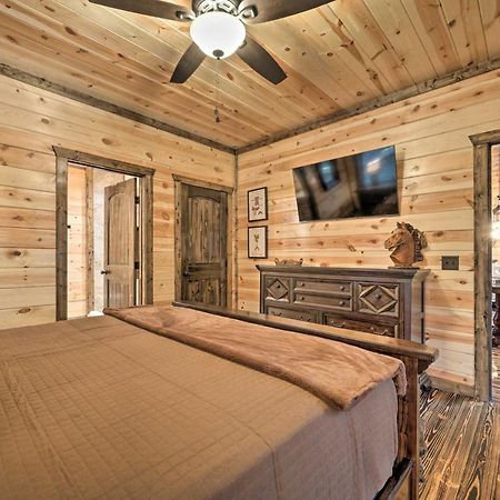 Broken Bow Cabin Deck With Hot Tub And Pool Table! Екстер'єр фото
