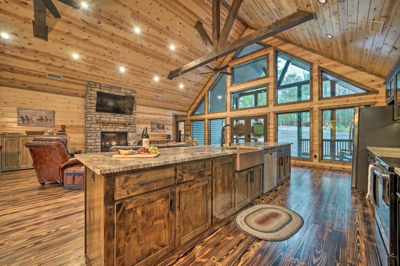Broken Bow Cabin Deck With Hot Tub And Pool Table! Екстер'єр фото