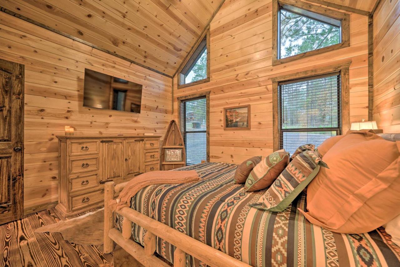 Broken Bow Cabin Deck With Hot Tub And Pool Table! Екстер'єр фото