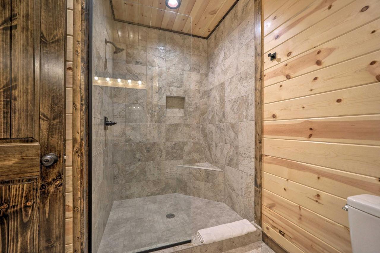 Broken Bow Cabin Deck With Hot Tub And Pool Table! Екстер'єр фото