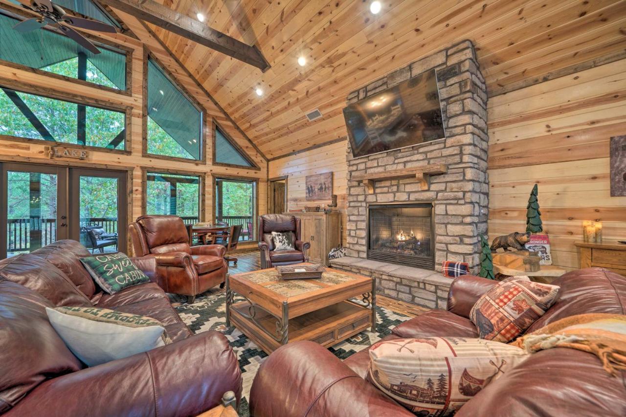 Broken Bow Cabin Deck With Hot Tub And Pool Table! Екстер'єр фото